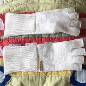Micheal Kors gloves